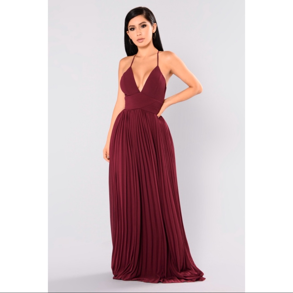 💥 SPRING CLEANING SALE | NEW Wine Maxi Dress / Gown